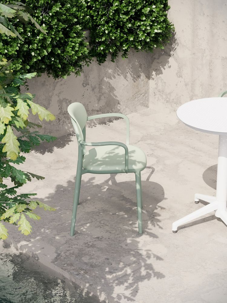 2023 07 Ali Moon Concrete 3 medium